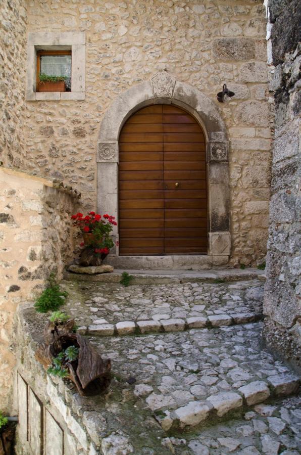 Le Siepi Country House Santo Stefano Di Sessanio Esterno foto